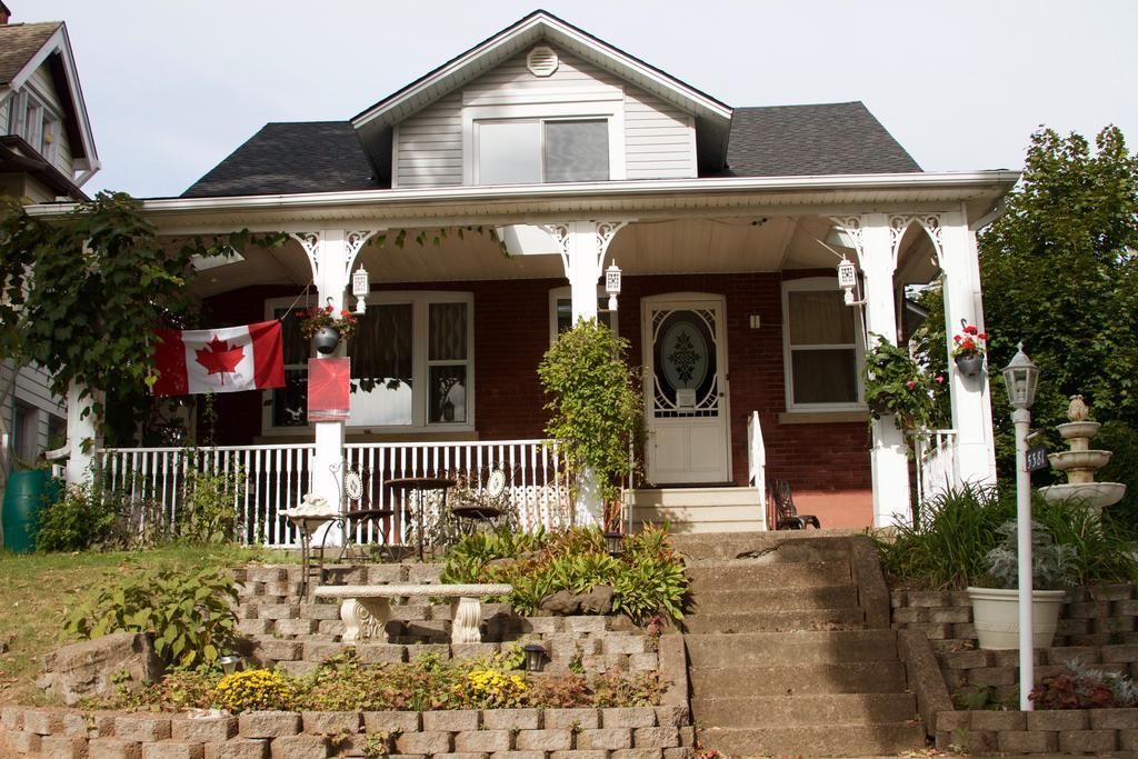 شلالات نياغارا Glen Mhor Bed And Breakfast المظهر الخارجي الصورة